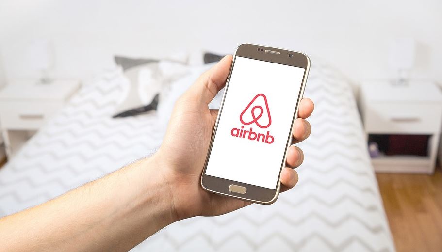 Should You Turn Your Investment Property Into An Airbnb?